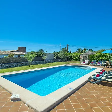 Villa Monserrat By